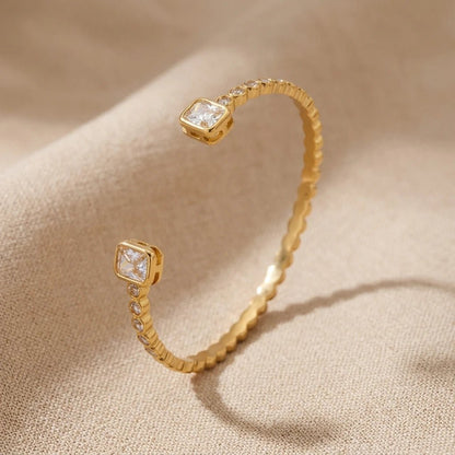 Alaya Bracelet