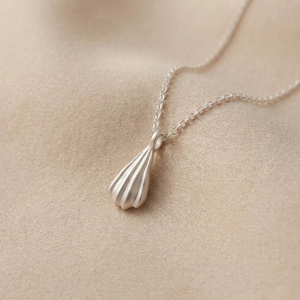 Larme D'Argent Necklace