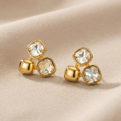 Éclat Stud Earrings