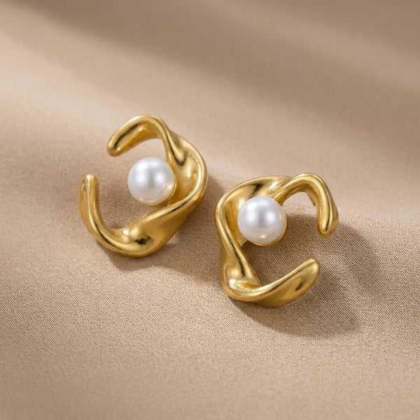 Perle Vague Studs